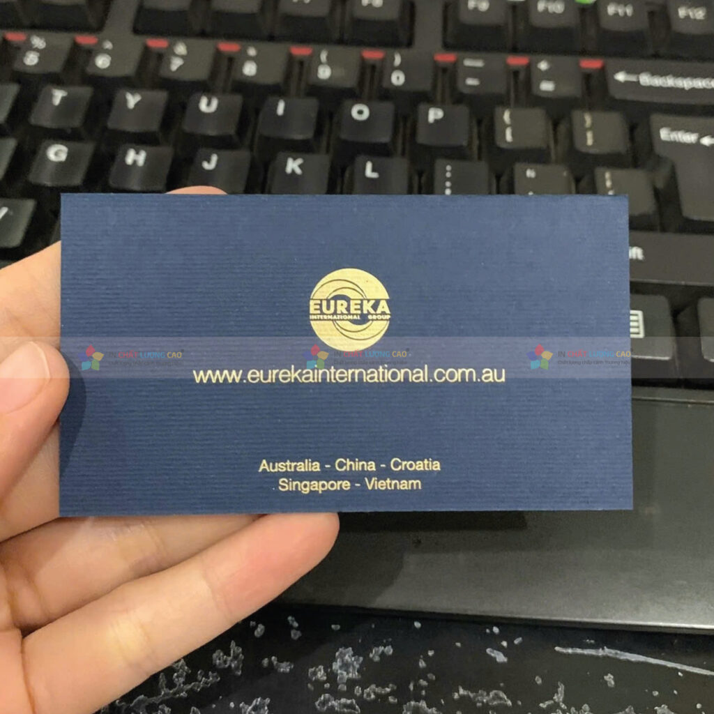 Danh Thiếp Ép Kim – Xu Hướng Thiết Kế Sang Trọng 2025